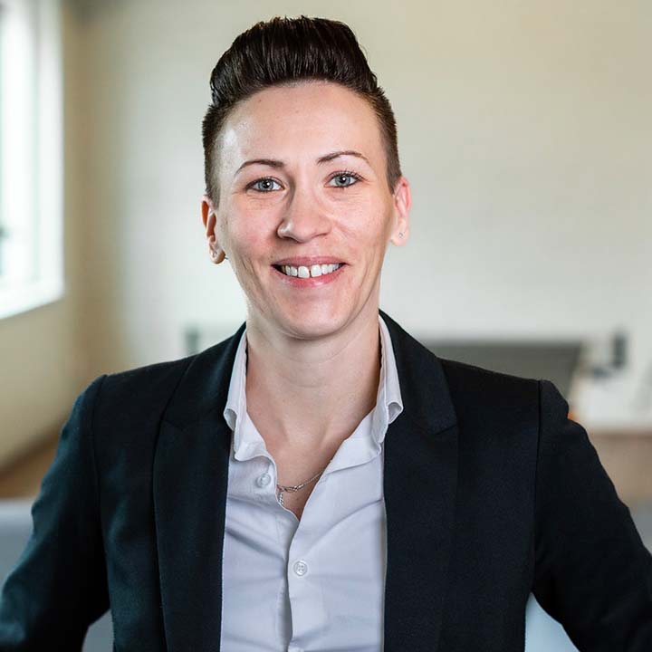 dana-schumacher-headshot