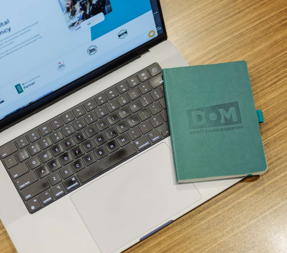 Content Brainstorming Service | Typing on a keyboard