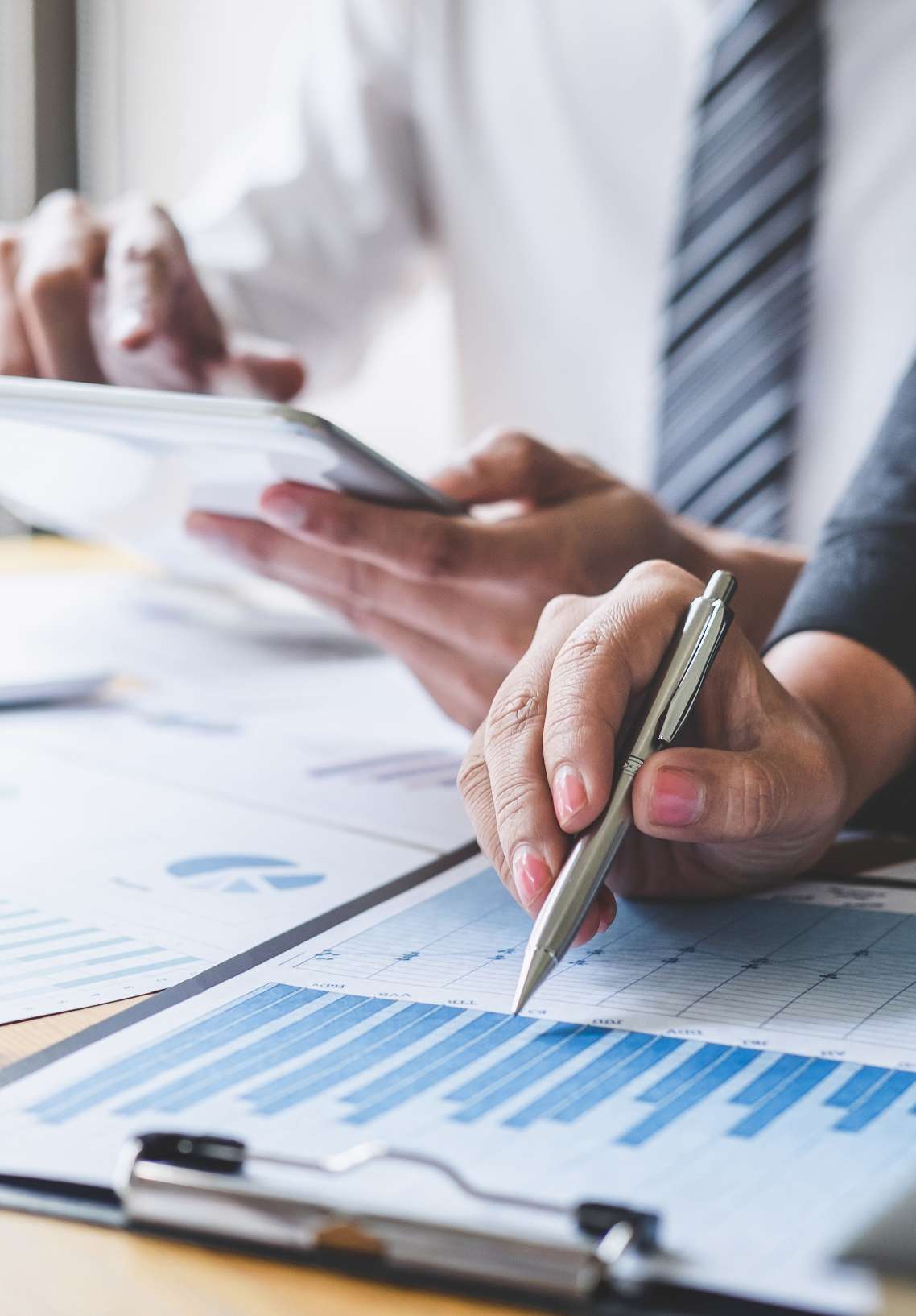 Direct Online Marketing Digital Services 4 - B2B Businesses