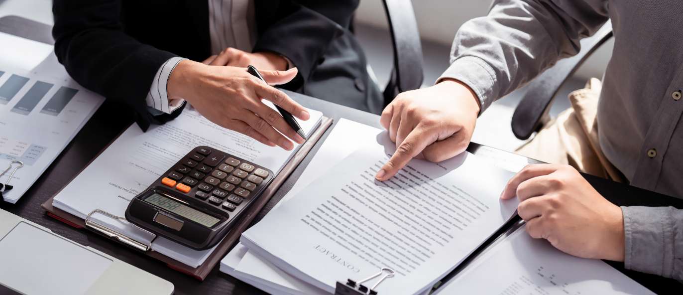 digital marketing for financial services title