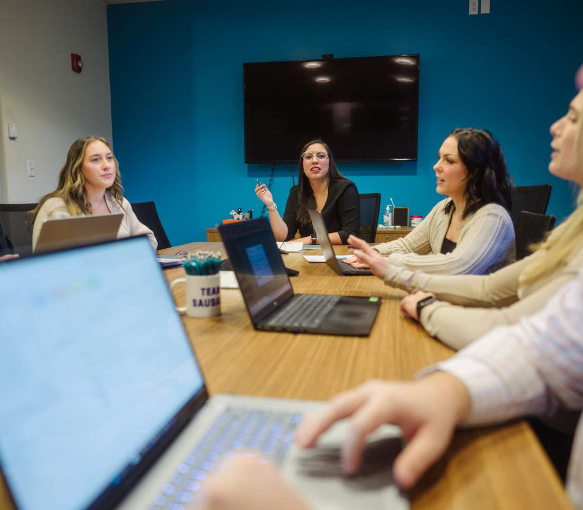 DOM-Services-LinkedInAdvertising-2- Direct Online Marketing internet marketing company - Provider of LinkedIn Advertising Services