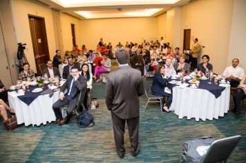 Justin Seibert Speaking Costa Rica